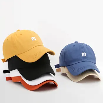 Новая вышитая буквой M кепка с козырьком, Регулируемая пряжка, мужская однотонная шляпа от дикого Солнца, Модная Повседневная Простая женская бейсболка Изображение