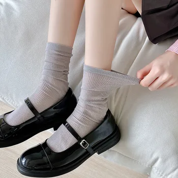 Хлопковые Тонкие дышащие Летние женские носки Корейской Моды, Однотонные Свободные Длинные Носки в Японском Стиле Для школьниц, Черные Белые носки Изображение