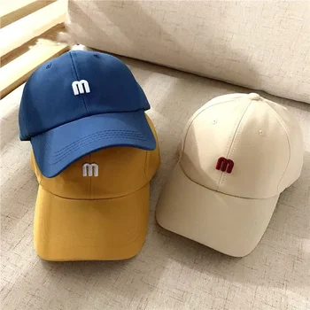 Летняя бейсболка с буквой M Ins, модная корейская дышащая хлопковая солнцезащитная шляпа, Мужские и женские бейсболки, Уличная кепка с козырьком Изображение