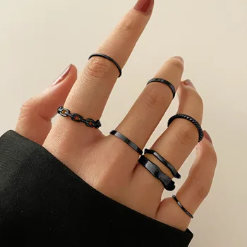 Новое черное кольцо на кулак, модный классический комбинированный набор с простой укладкой, кольца из 7 частей R2284 Изображение