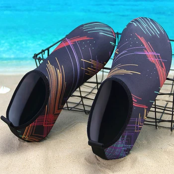 Летняя пара водных туфель, легкая мужская пляжная обувь, уличная быстросохнущая Женская Водная обувь, нескользящие кроссовки для босоножек 2023 г. Изображение