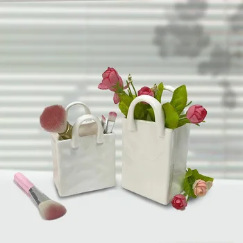 Креативный Настольный держатель для ручек для макияжа, Белая Фарфоровая Декоративная ваза для цветов с рисунком в виде сумочки Изображение