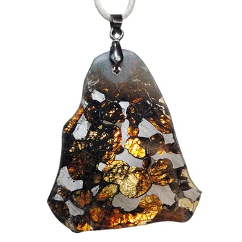 Ожерелье Sericho Perfect Olive Meteorite из натурального метеоритного материала подвеска Коллекция образцов оливкового метеорита Изображение