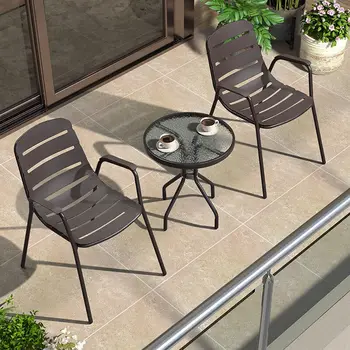 Уличная мебель балконный стол и стул из трех частей с кованой спинкой для отдыха Изображение