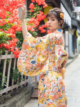 Женское японское Традиционное Кимоно Желтого цвета С веерами, Классическая Одежда для Косплея Юката, платье для фотосъемки, одежда для сцены Изображение