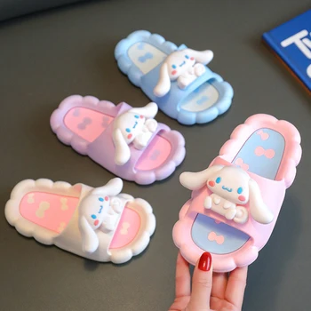 Детские тапочки Kawaii Sanrio из аниме Cinnamorroll, Мультяшные милые сандалии для родителей и детей, Летние домашние тапочки, противоскользящие тапочки для ванной Изображение